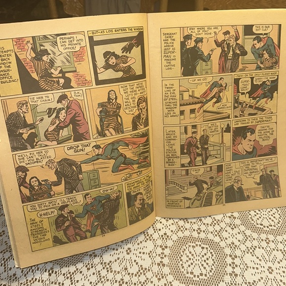 Superman 6 Spectacular Stories LIMITED COLLECTORS' EDITION (#C-31) Nov 1974 vol3 - Picture 4 of 6